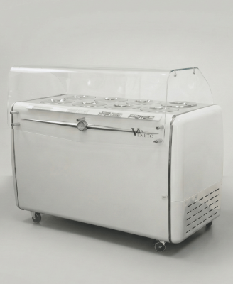 Witryna / konserwator do lodów Via Veneto 8 C